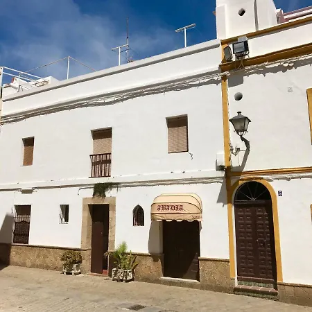Con Terraza,a 100m Playa Costilla Y Frente Al Castillo 公寓
